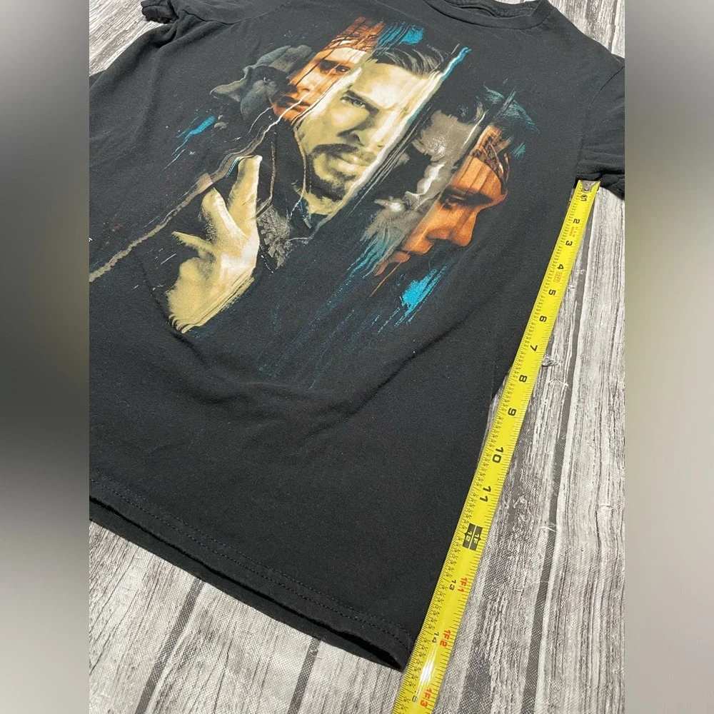 Adult small Marvel Doctor Strange Multiverse of madness fraphic short great cond - Picture 4 of 5